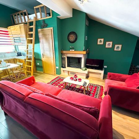 Apartmán Cozy Elegance Above Korca Exteriér fotografie