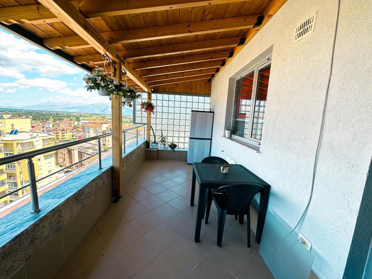 Apartmán Cozy Elegance Above Korca Exteriér fotografie