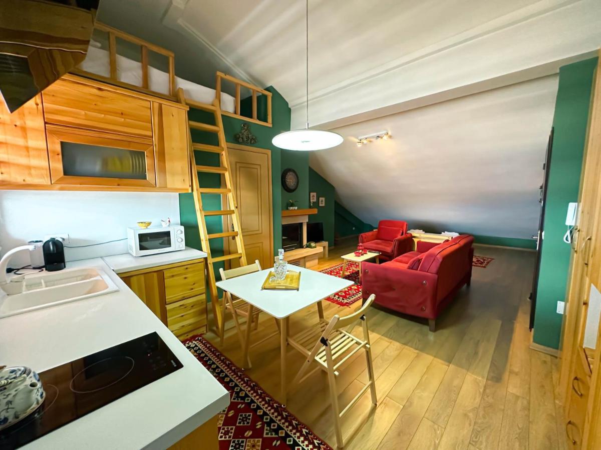 Apartmán Cozy Elegance Above Korca Exteriér fotografie