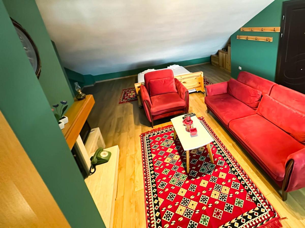 Apartmán Cozy Elegance Above Korca Exteriér fotografie